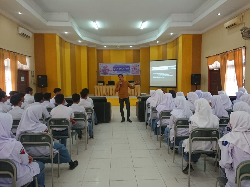Yapenbit Sosialisasi Pengaruh Era Digital Ke Generasi Muda Kota Lhokseumawe