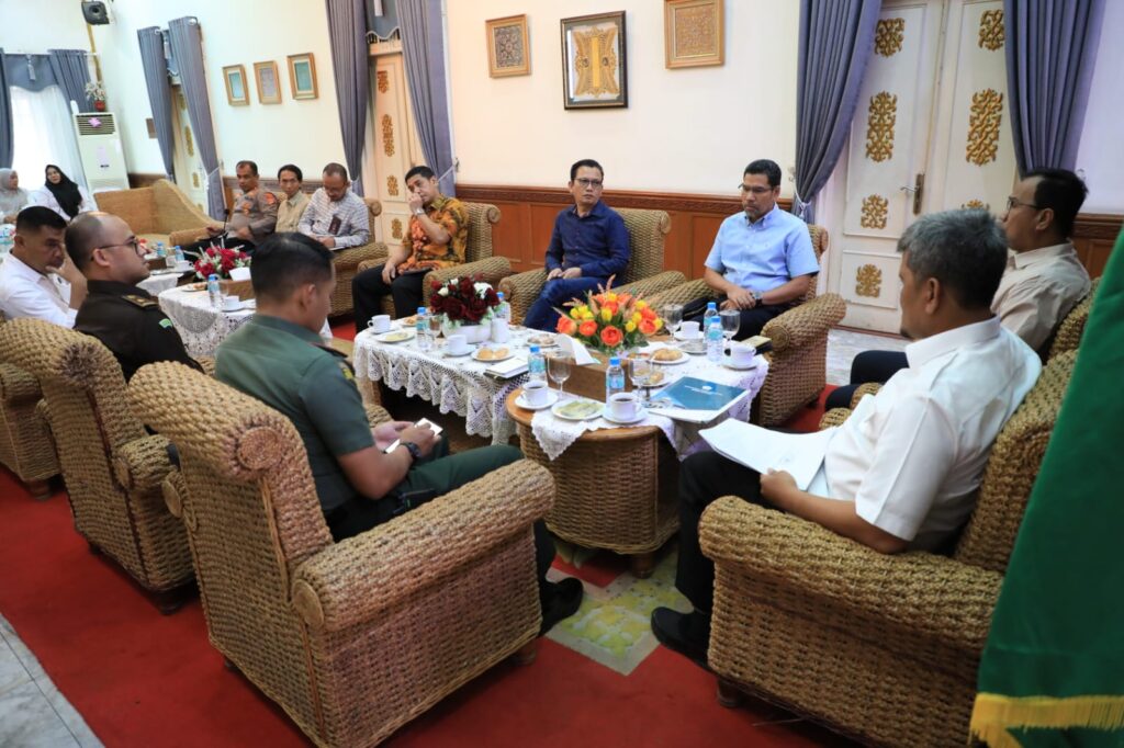Bersama Mukim dan Geusyik, Pemkab Aceh Utara Cari Solusi Kekeringan Di Krueng Pase