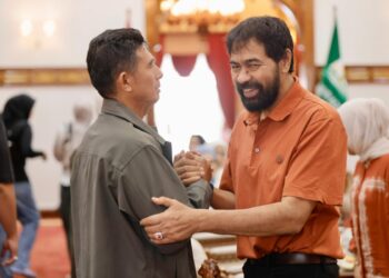 Kapolda Aceh Brigjen Marzuki Ali Basyah Silaturahmi dengan Mualem