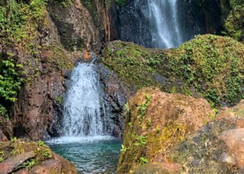 Menembus Jalur Ekstrem Urong Geulanteu, Menyapa Keperawanan Air Terjun Alue Garot Sawang