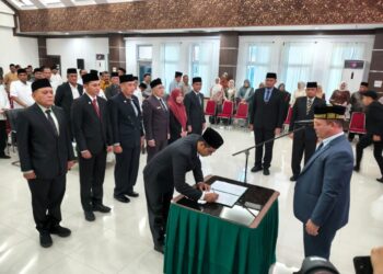 ROTASI 10 PEJABAT JPT, BUPATI ACEH UTARA ANCAM EVALUASI JIKA GAGAL CAPAI TARGET 100 HARI